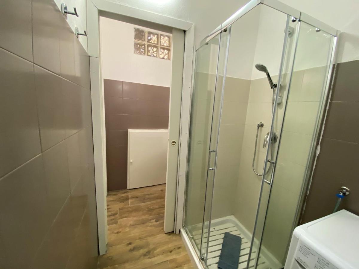 Nicolaus Appartement Sesto Calende Buitenkant foto