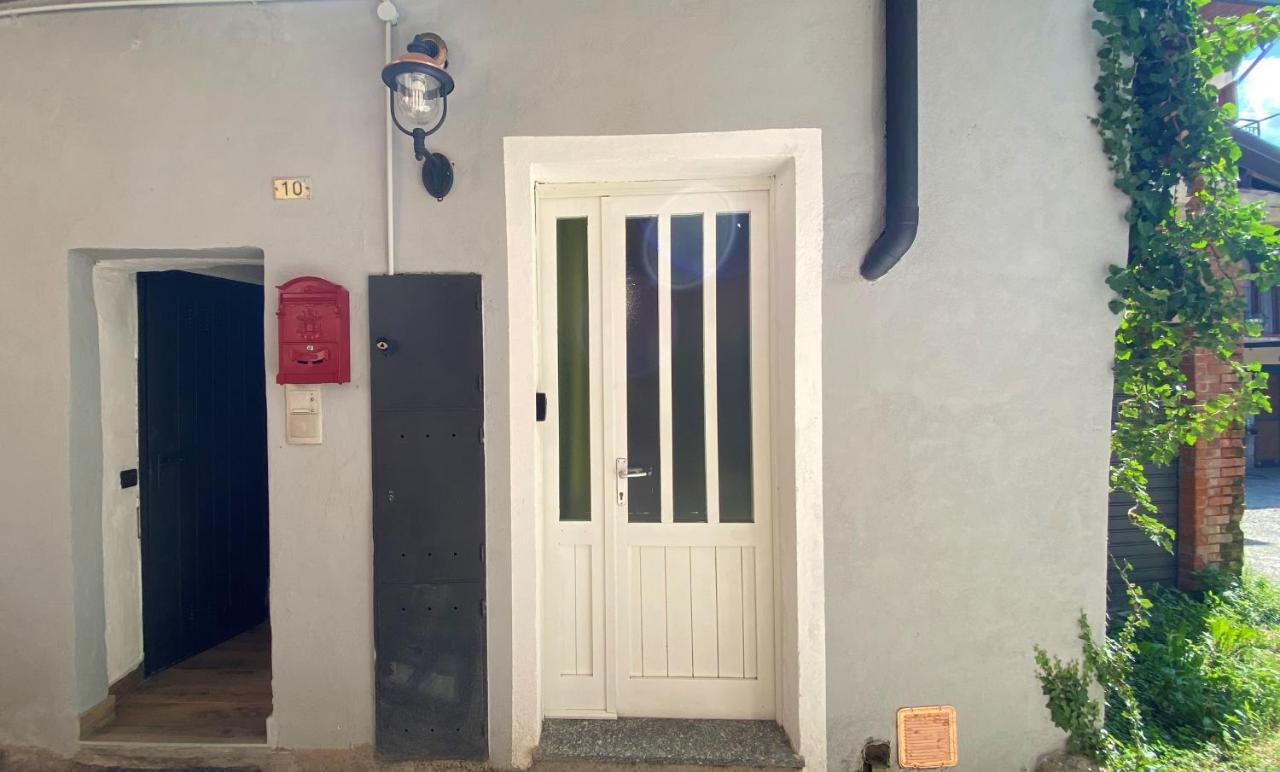 Nicolaus Appartement Sesto Calende Buitenkant foto