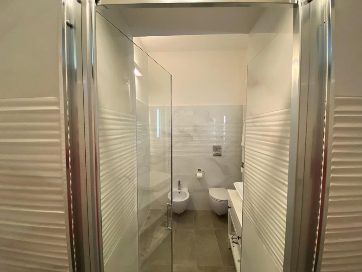 Nicolaus Appartement Sesto Calende Buitenkant foto