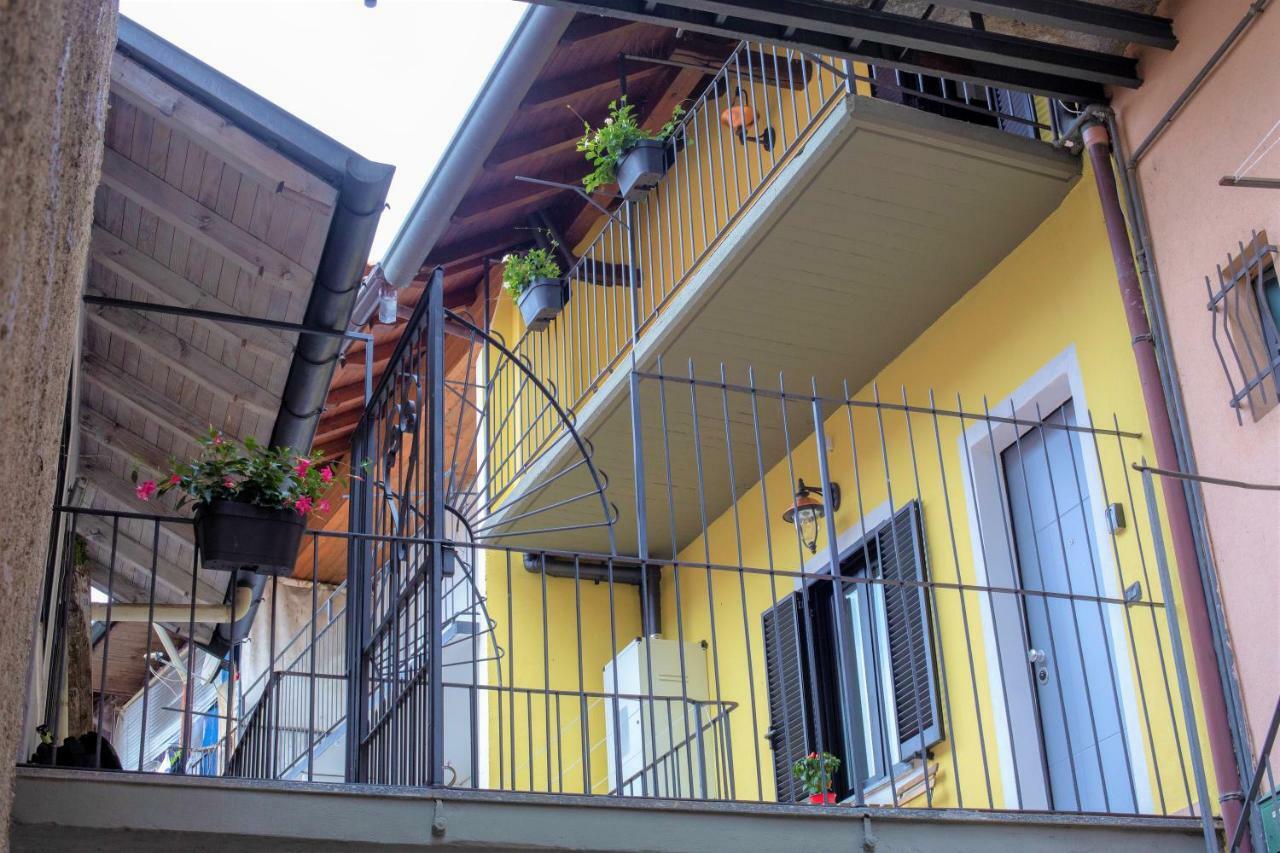 Nicolaus Appartement Sesto Calende Buitenkant foto